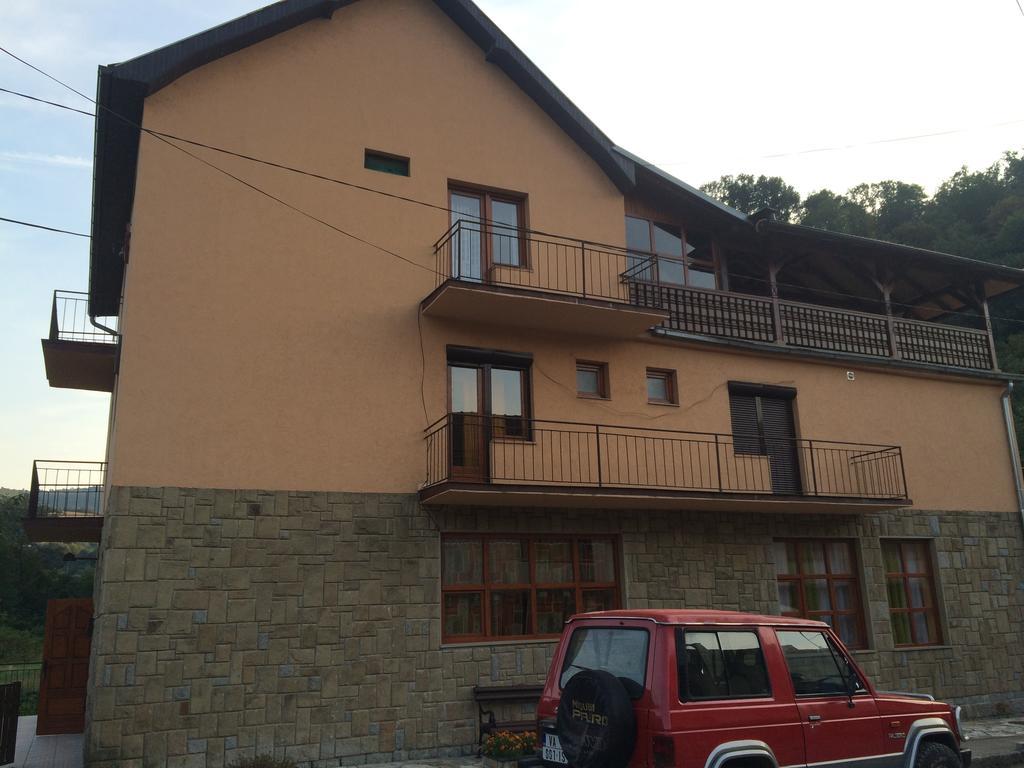 Guesthouse Smiljanic Slavkovica Exteriör bild